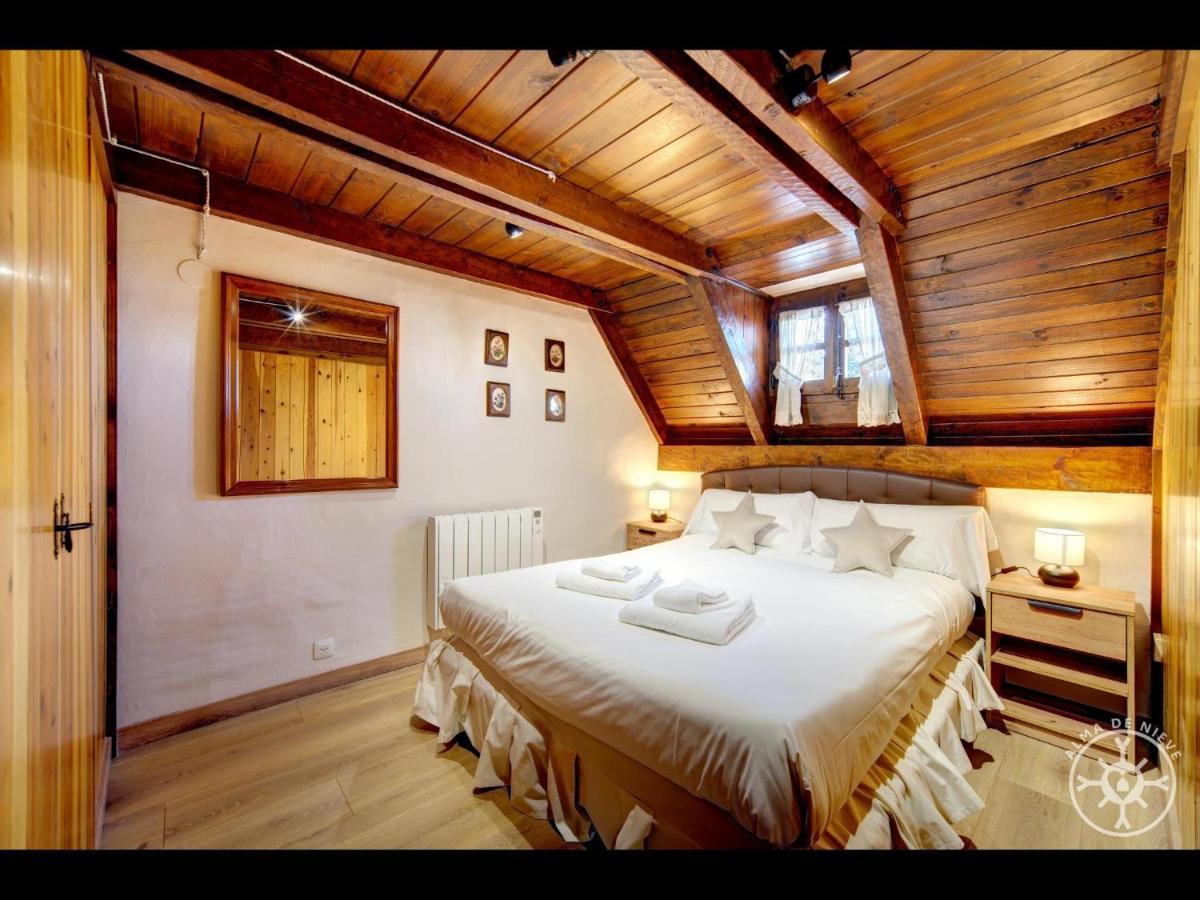 Casa Marmota De Alma De Nieve Villa บาเกย์รา-เบเรต ภายนอก รูปภาพ