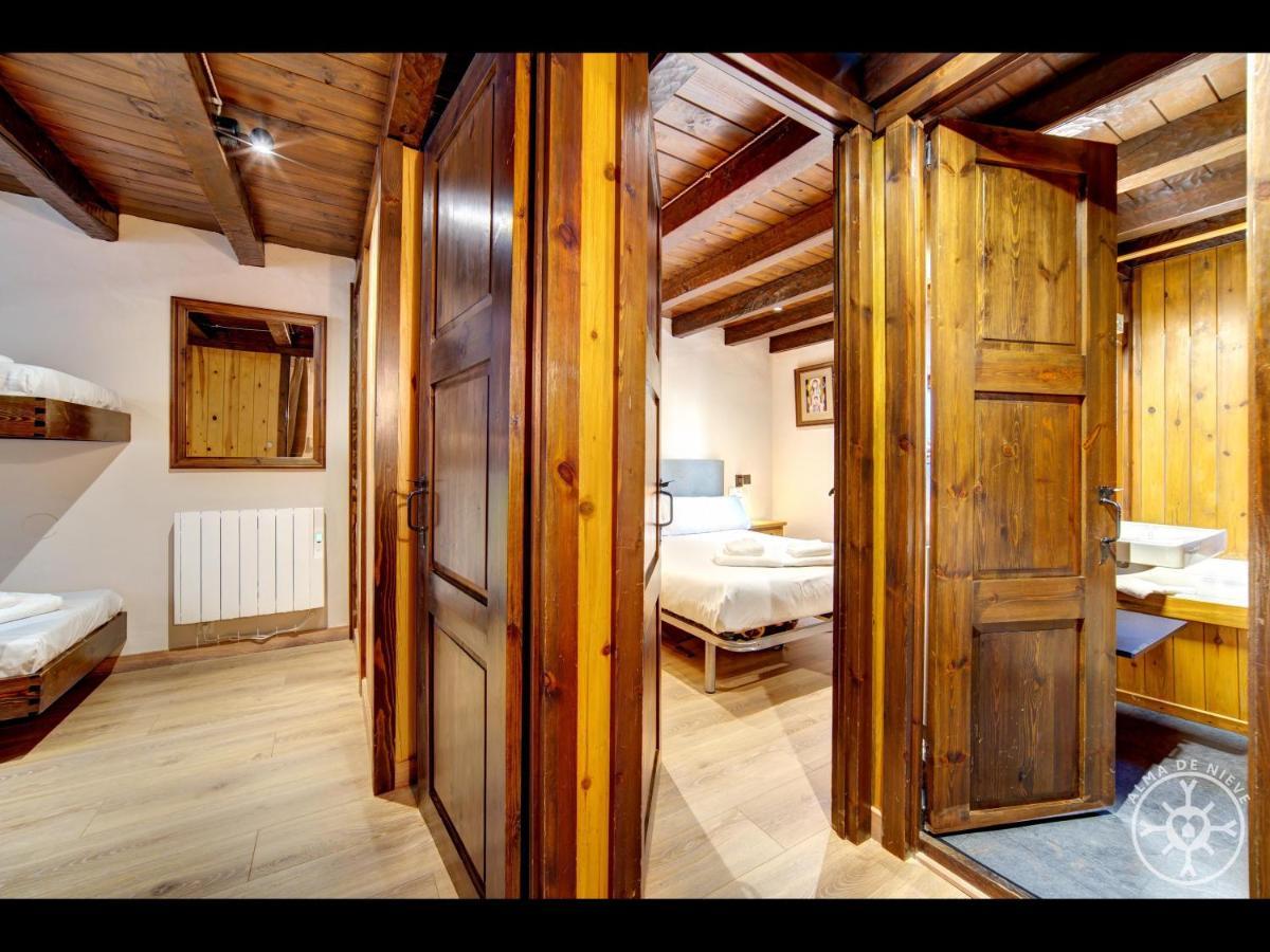 Casa Marmota De Alma De Nieve Villa บาเกย์รา-เบเรต ภายนอก รูปภาพ