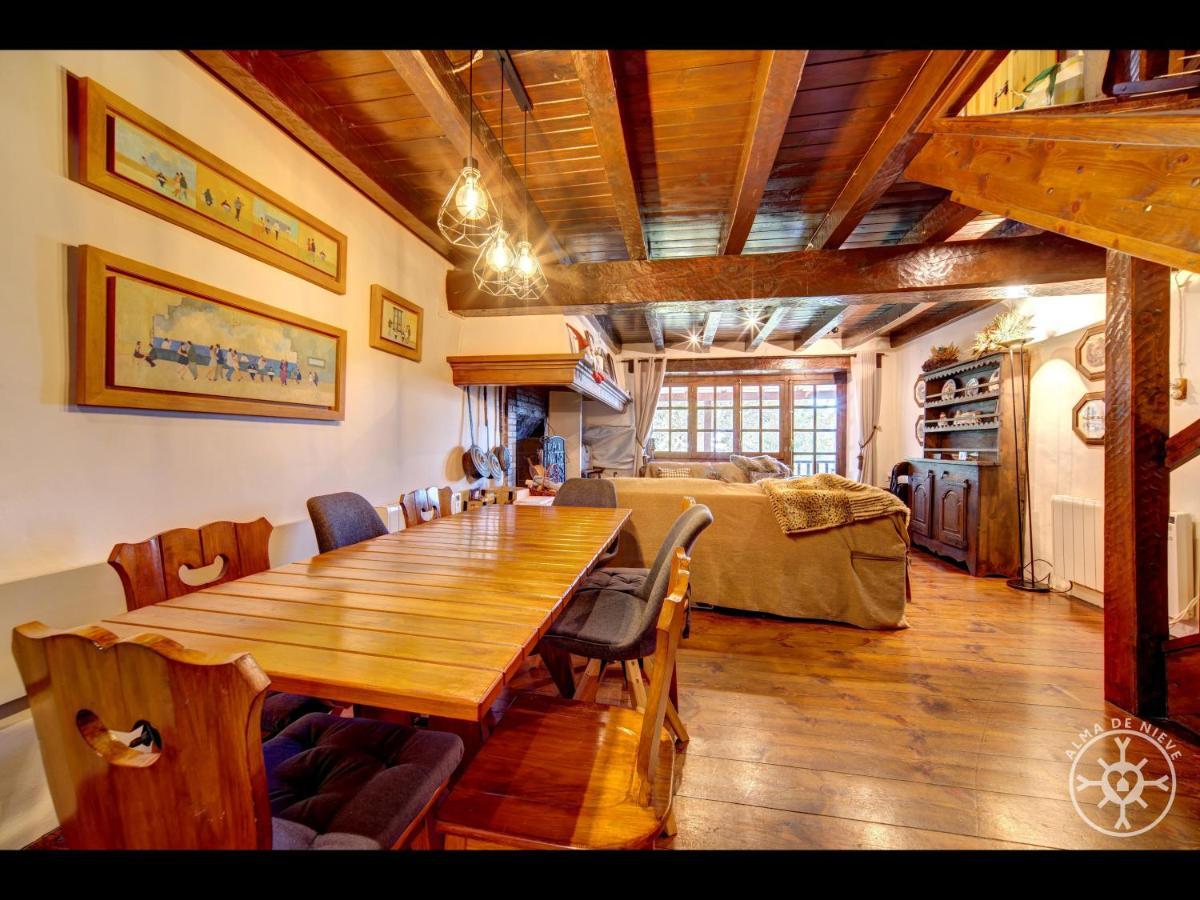 Casa Marmota De Alma De Nieve Villa บาเกย์รา-เบเรต ภายนอก รูปภาพ
