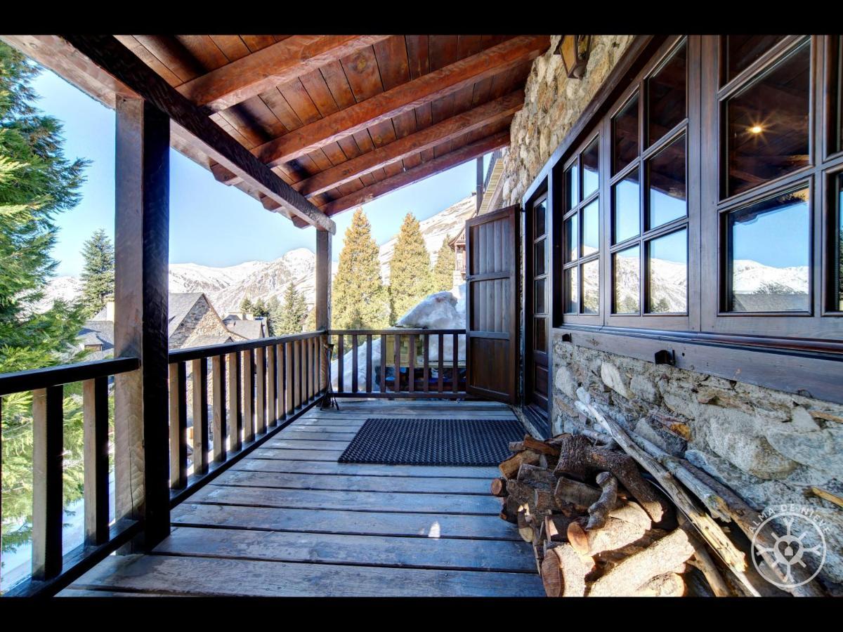 Casa Marmota De Alma De Nieve Villa บาเกย์รา-เบเรต ภายนอก รูปภาพ