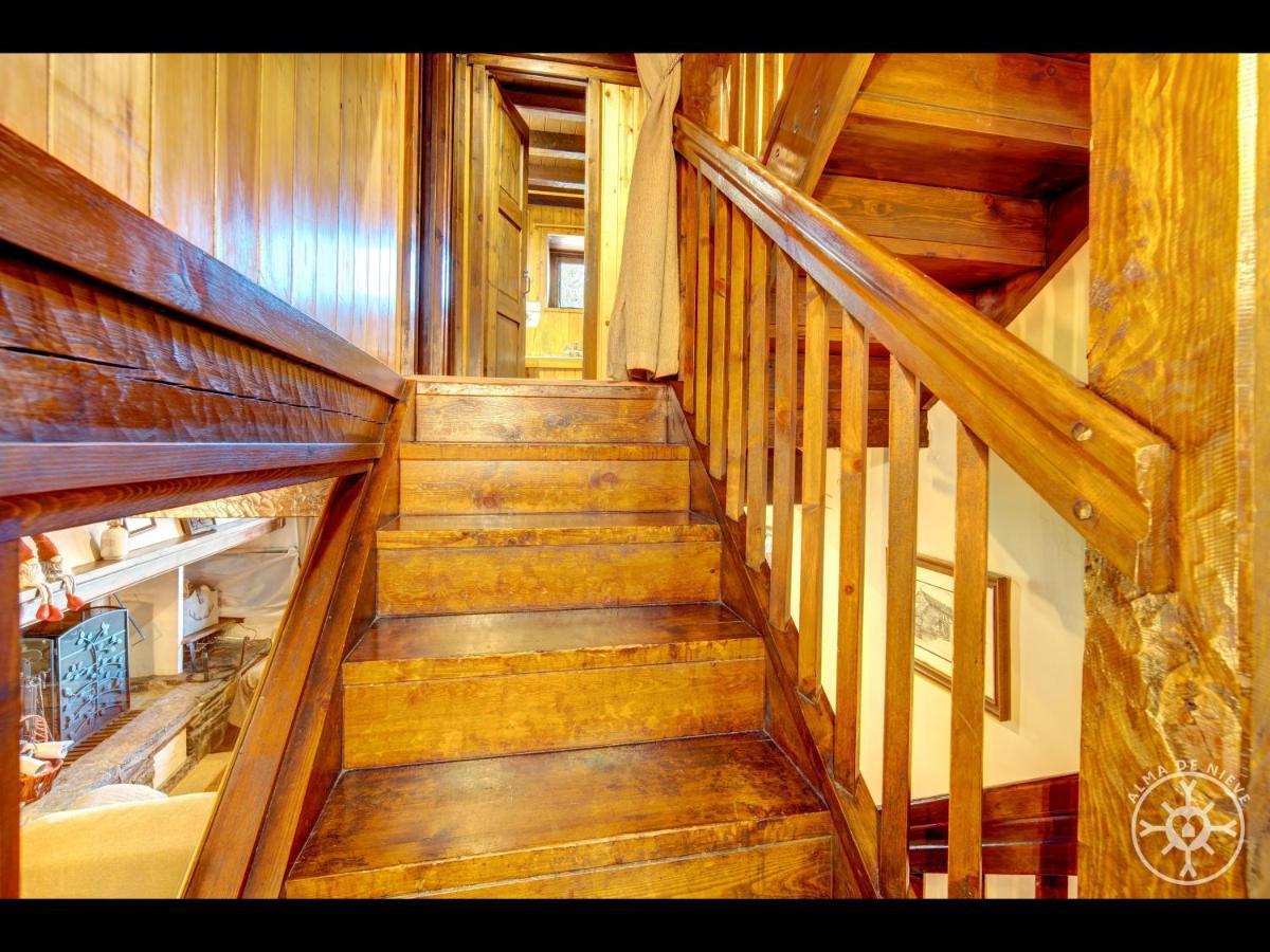 Casa Marmota De Alma De Nieve Villa บาเกย์รา-เบเรต ภายนอก รูปภาพ